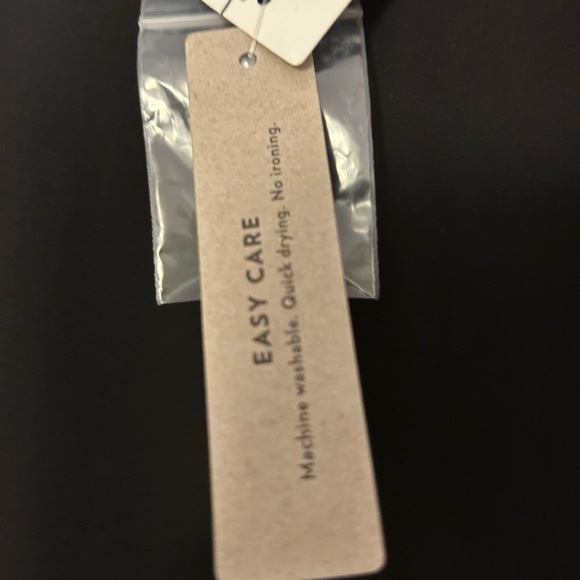 Reitmans Black Ruffle Blouse XXL - Picture 6 of 6